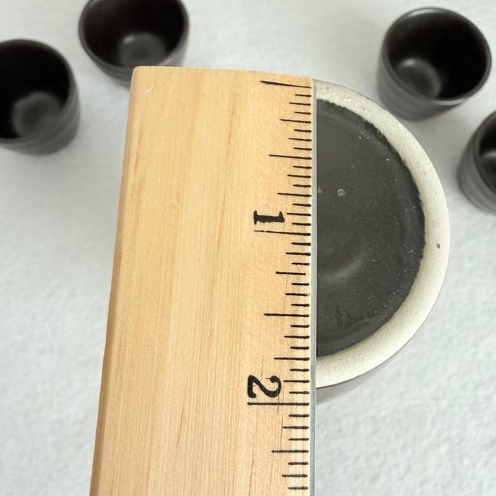Japanese Sake Set Ceramic Black White Kanji Calligraphy 5pc Tokkuri 4 Cups - Picture 9 of 9